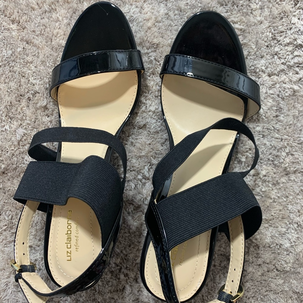 Ladies sandals